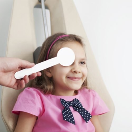 Quand emmener mon enfant chez l&rsquo;orthoptiste ?